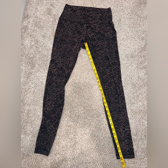 **SOLD**Lululemon Align Full Length 28” Lacescape Spanish Rose Black - Picture 9 of 11